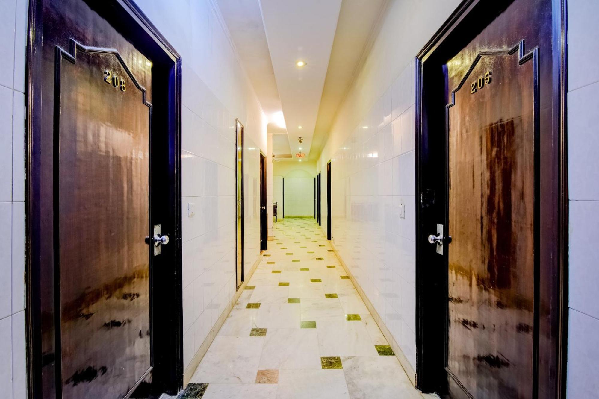 Fabhotel Delhi Darbar Near Karol Bagh Market Екстериор снимка