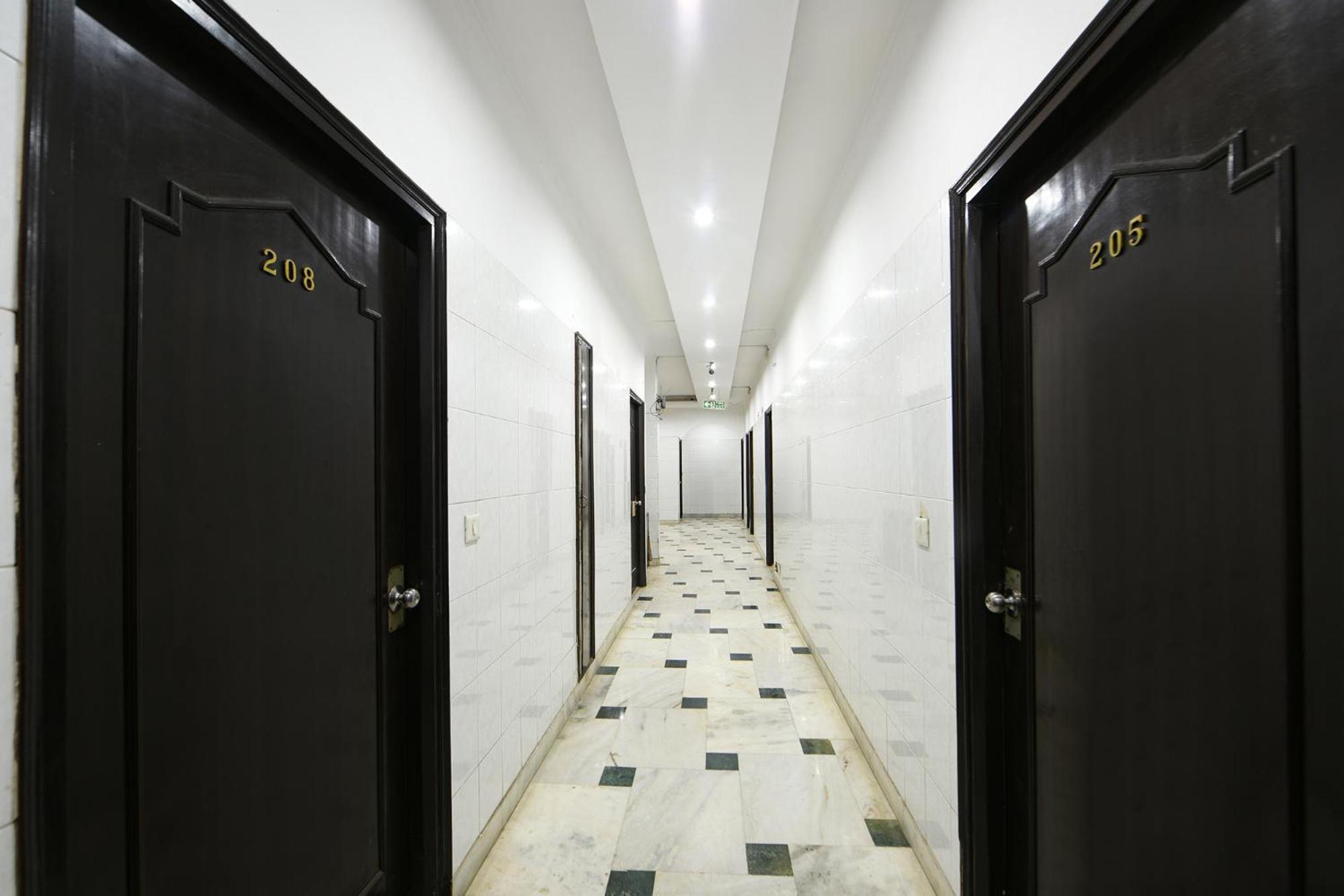 Fabhotel Delhi Darbar Near Karol Bagh Market Екстериор снимка
