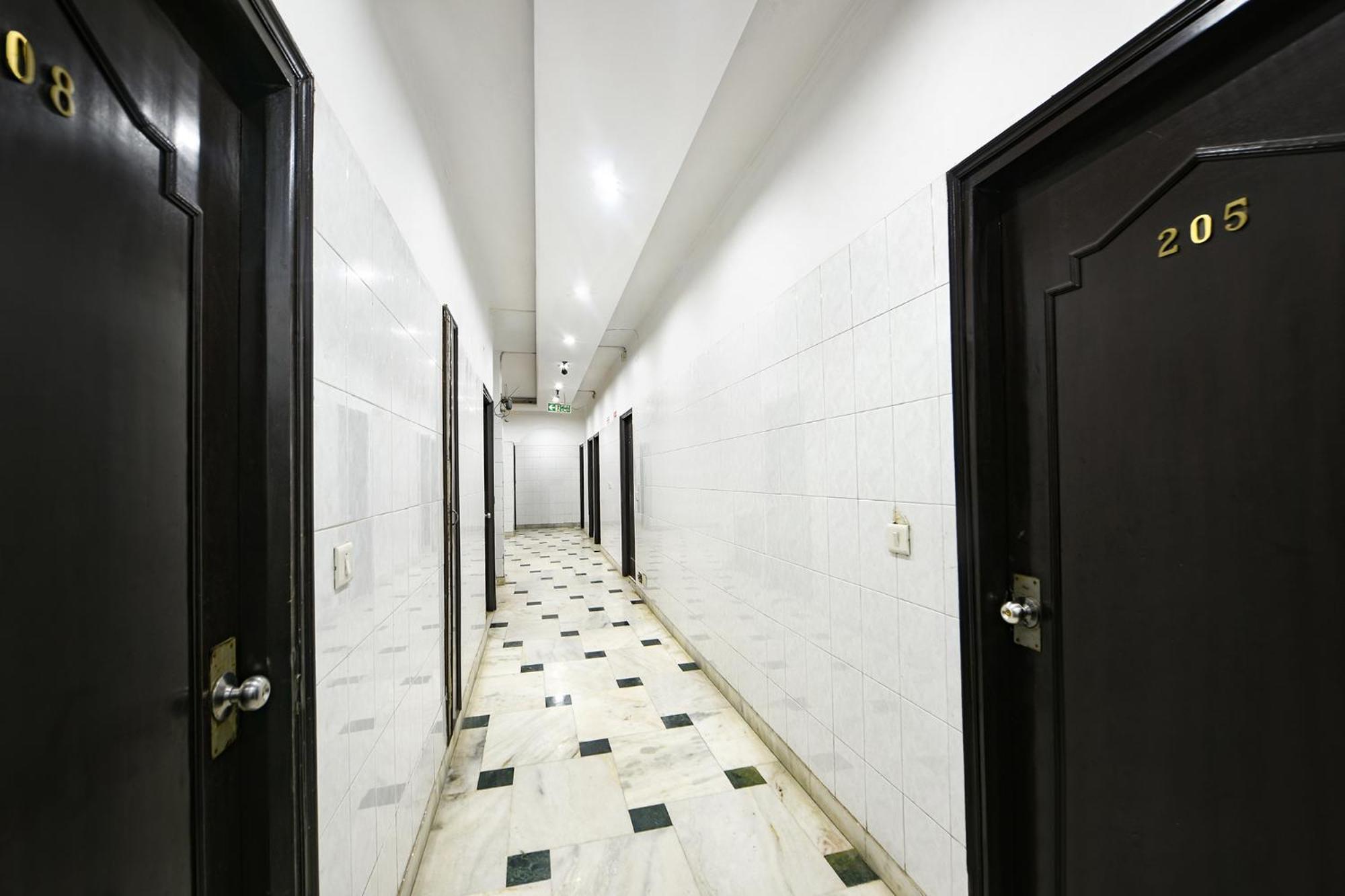 Fabhotel Delhi Darbar Near Karol Bagh Market Екстериор снимка